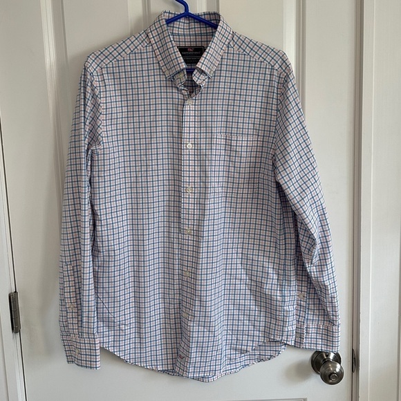 Vineyard Vines Other - Vineyard Vines Performance- Classic fit Murray shirt